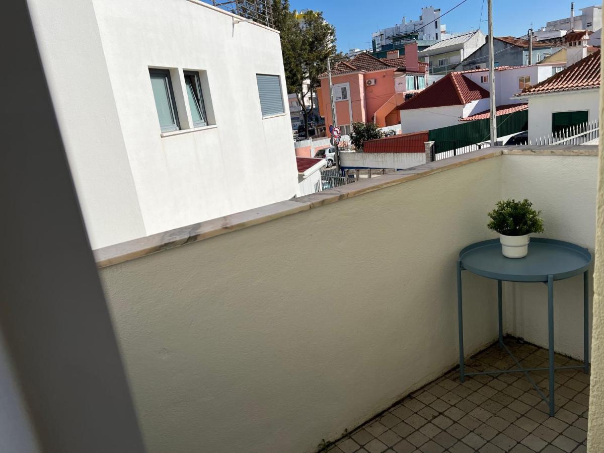 Studios Xl & Xl Plus Кошта-да-Капаріка Екстер'єр фото